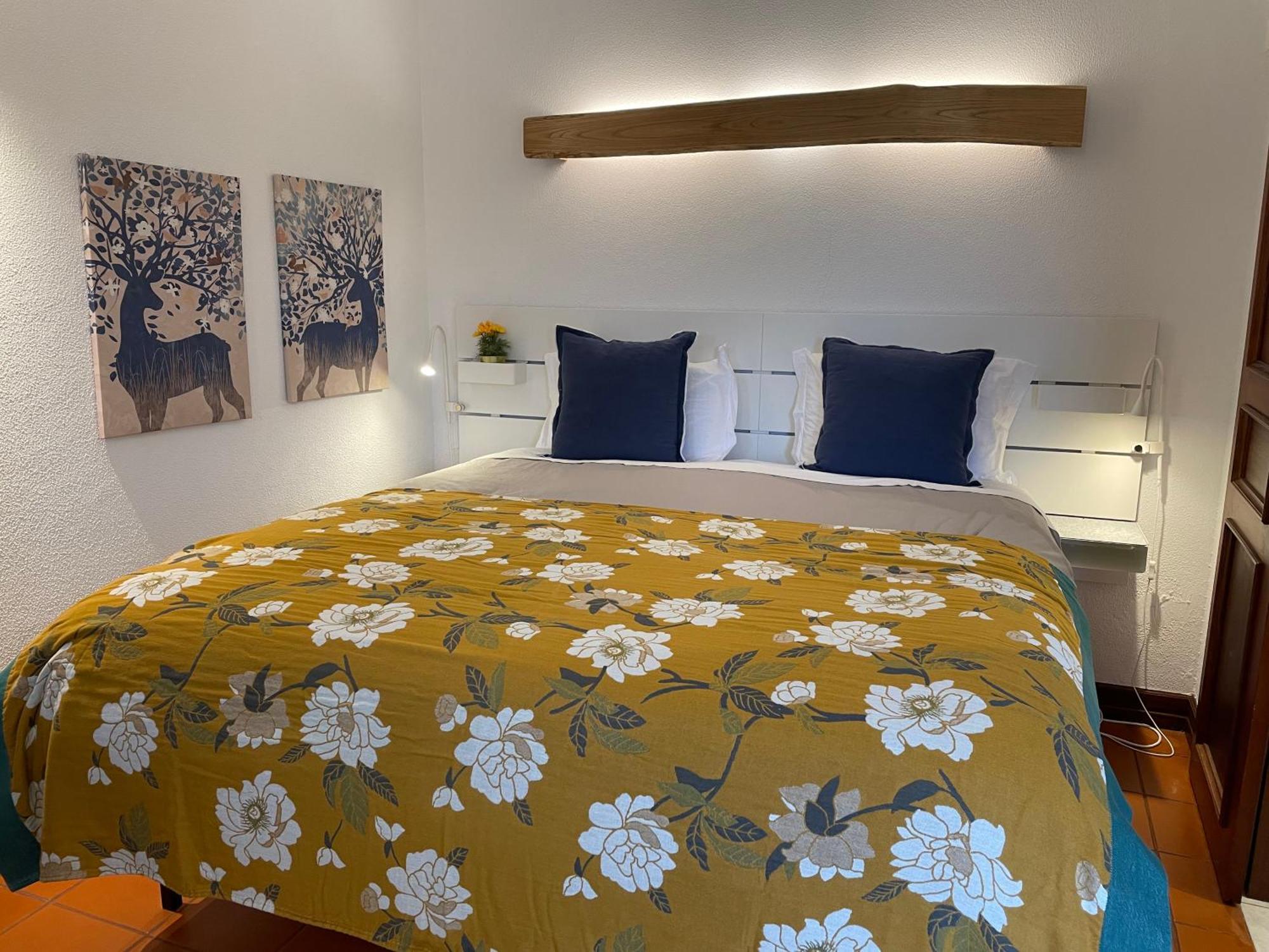 The Quixote House Bed & Breakfast Caminha Exterior foto